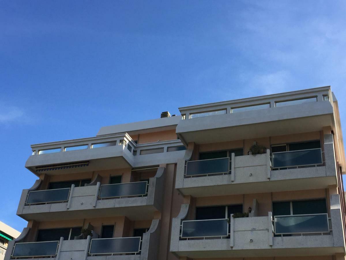 L'Attico Di Anna Apartamento Sanremo Exterior foto