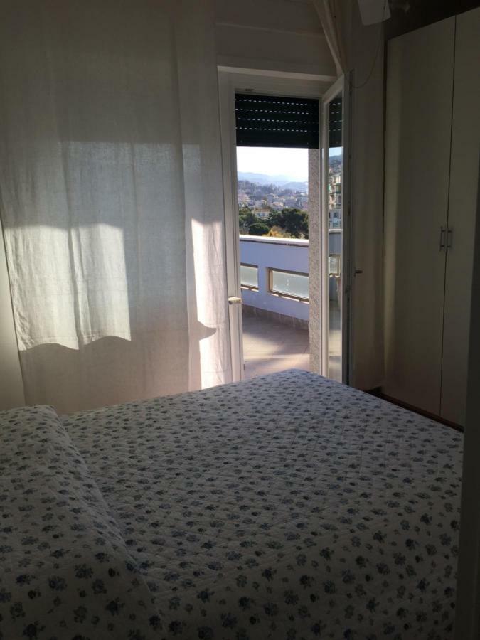L'Attico Di Anna Apartamento Sanremo Exterior foto
